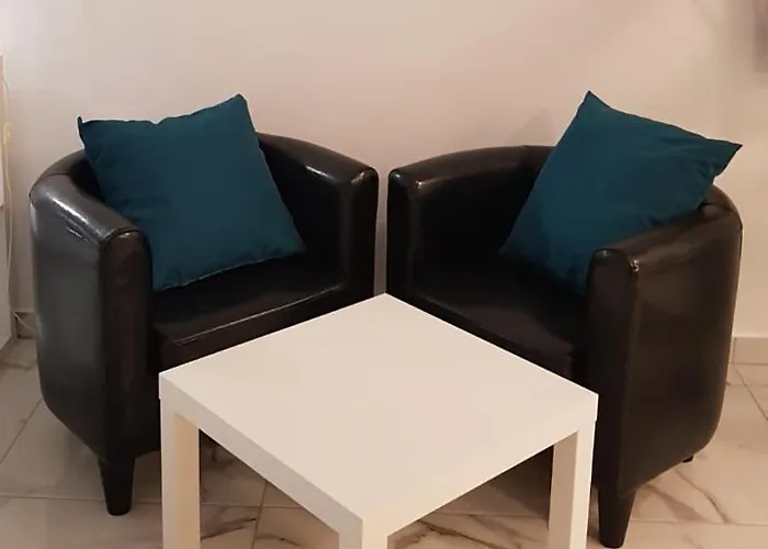 Jade 20.20 アパート *