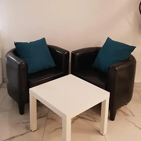 Jade 20.20 Apartment *