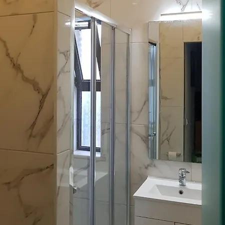 Jade 20.20 *
