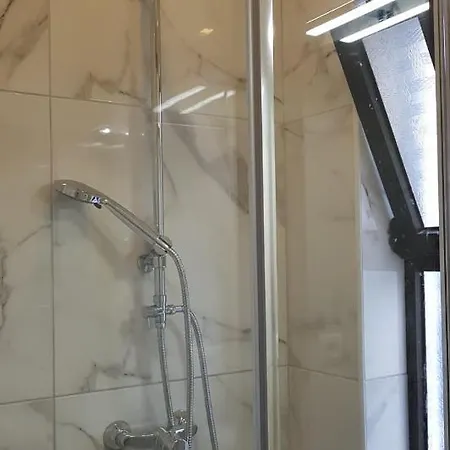 Jade 20.20 Apartament *